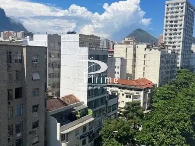 Apartamento com 71m² 2 quartos e 2 banheiros, à venda, no bairro Leblon em Rio de Janeiro