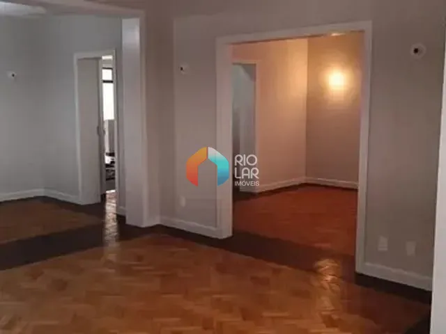 Apartamento com 197m² 3 quartos e 4 banheiros, à venda, no bairro Copacabana em Rio de Janeiro