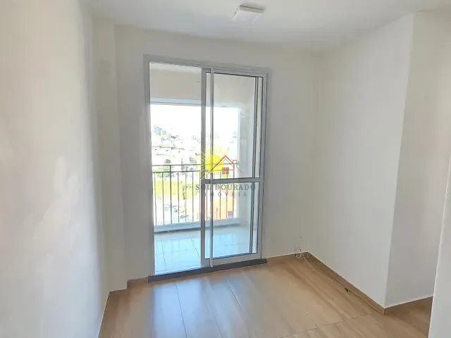 Apartamento 3 quartos e 1 banheiro, à venda, no bairro Jardim Santo Antoninho em São Paulo