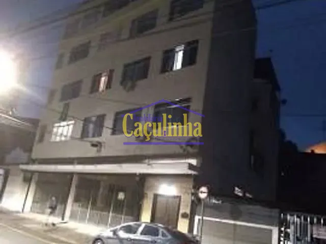 Apartamento à venda, no bairro Centro em Volta Redonda
