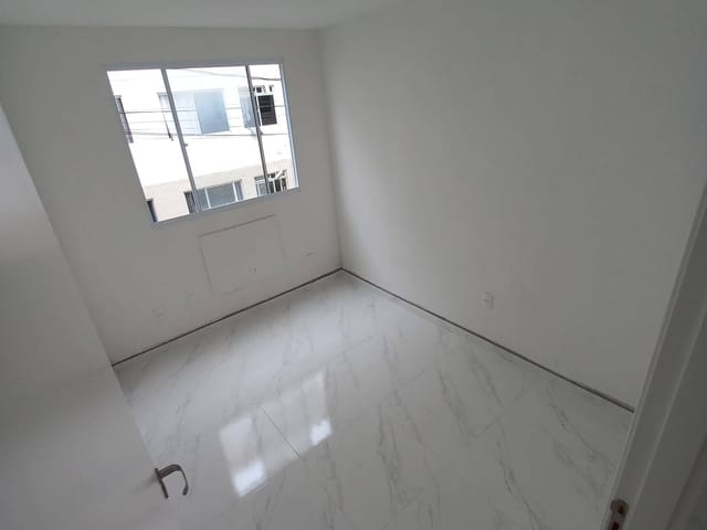 Apartamento com 50m² 2 quartos e 1 banheiro, à venda, no bairro Campo Grande em Rio de Janeiro