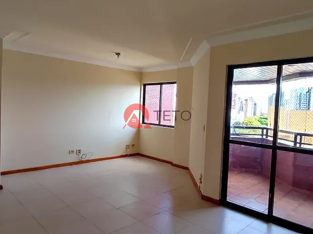 Apartamento 3 quartos e 2 banheiros, à venda, no bairro Zona 07 em Maringá