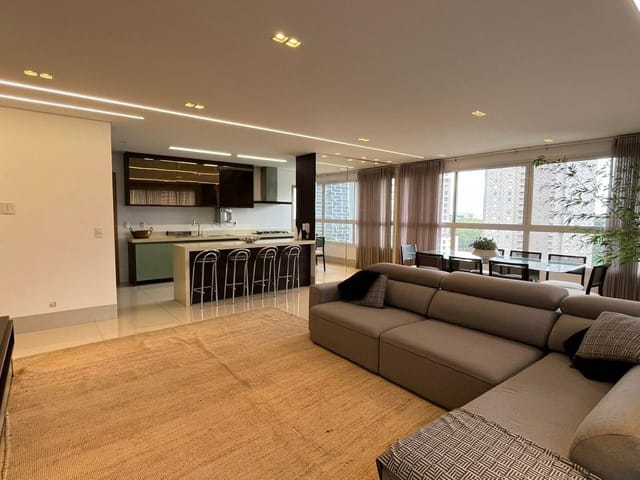 Apartamento 3 quartos e 5 banheiros, para alugar, no bairro Setor Marista em Goiânia