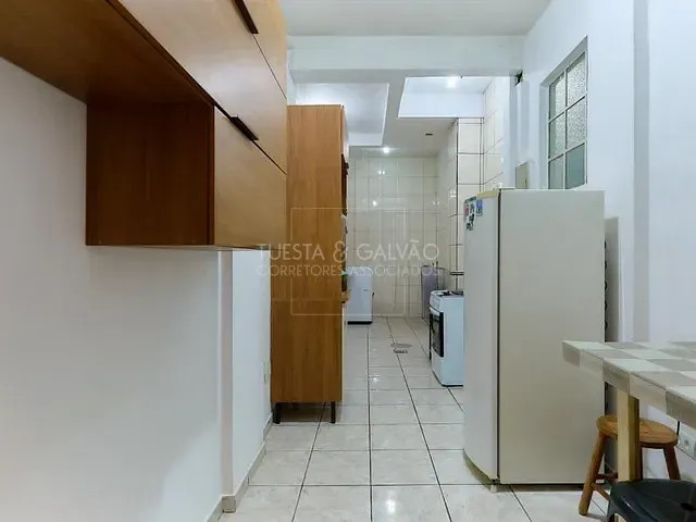 Apartamento com 75m² 2 quartos e 1 banheiro, à venda, no bairro Centro em Curitiba