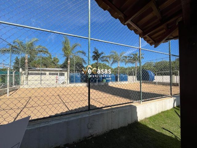 Apartamento 2 quartos e 1 banheiro, para alugar, no bairro Jardim Mariléa em Rio das Ostras