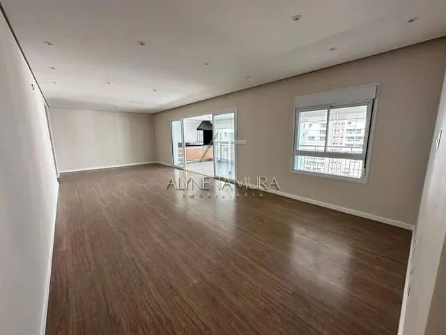 Apartamento com 162m² 3 quartos e 5 banheiros, para alugar, no bairro Santo Antônio em São Caetano do Sul
