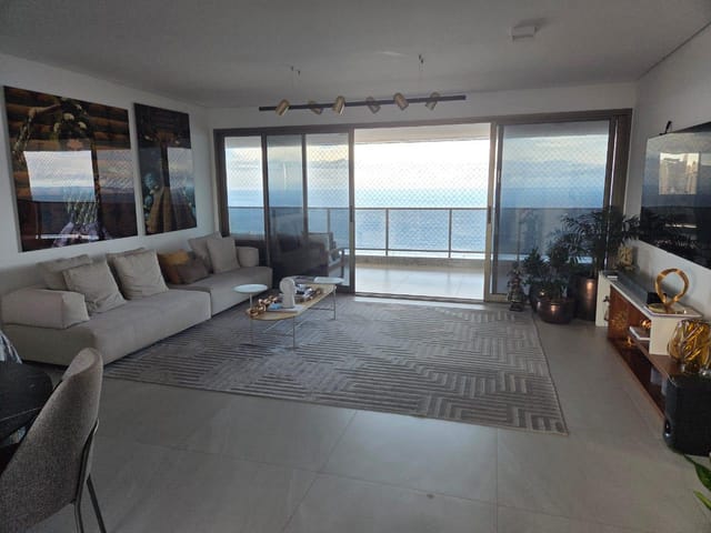 Oportunidade morro Ipiranga 4 suites