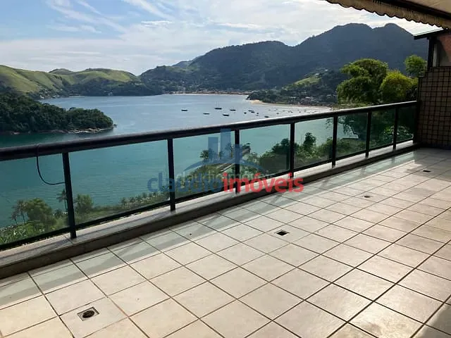 Apartamento 5 quartos e 2 banheiros, à venda, no bairro reetiro em Angra dos Reis