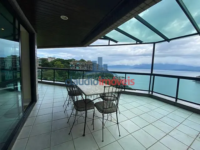 Apartamento 5 quartos e 2 banheiros, à venda, no bairro reetiro em Angra dos Reis