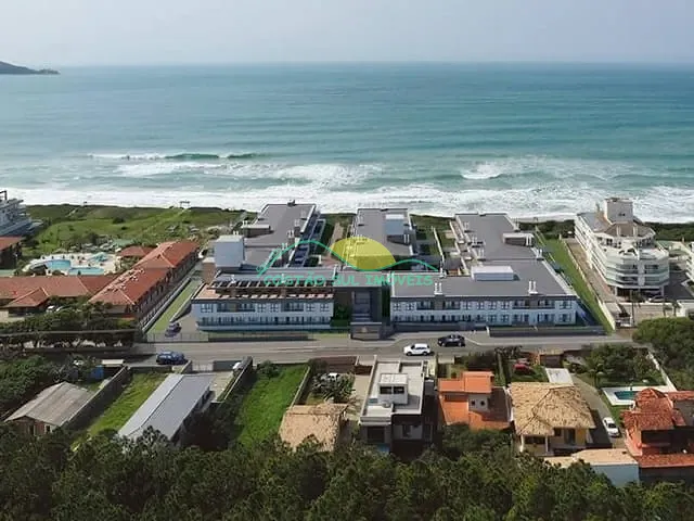 Apartamento com 177m² 3 quartos e 4 banheiros, à venda, no bairro Morro das Pedras em Florianópolis