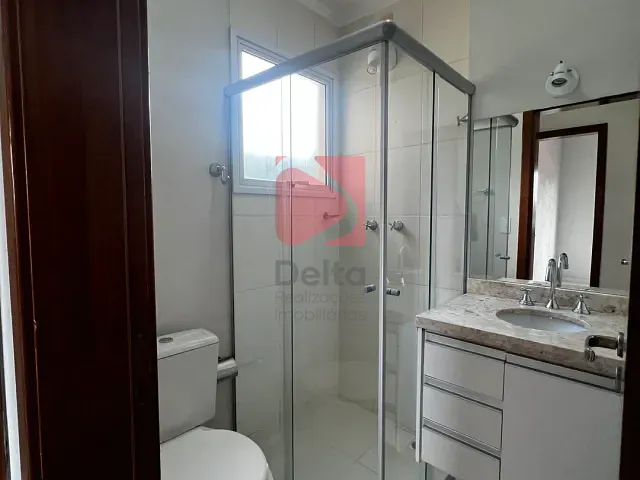 Apartamento 2 quartos e 2 banheiros, à venda, no bairro Centro em Pirassununga