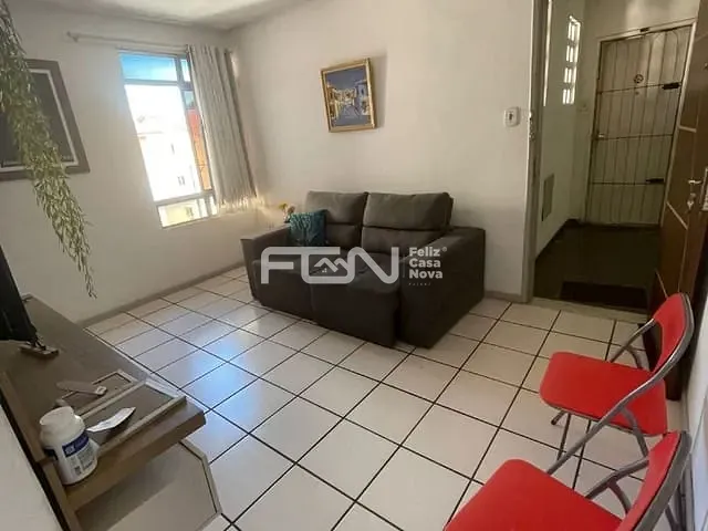 Apartamento 2 quartos e 1 banheiro, à venda, no bairro Phoc II em Camaçari