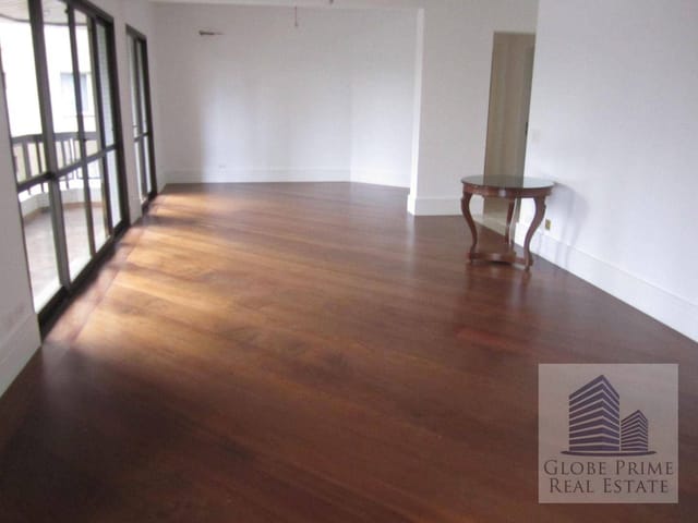 Apartamento 3 quartos e 2 banheiros, à venda, no bairro Vila Nova Conceição em São Paulo