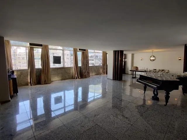 Apartamento 3 quartos e 3 banheiros, à venda, no bairro Copacabana em Rio de Janeiro