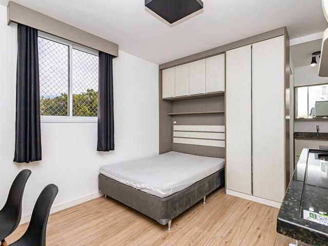 Studio 1 quarto e 1 banheiro, para alugar, no bairro Rebouças em Curitiba
