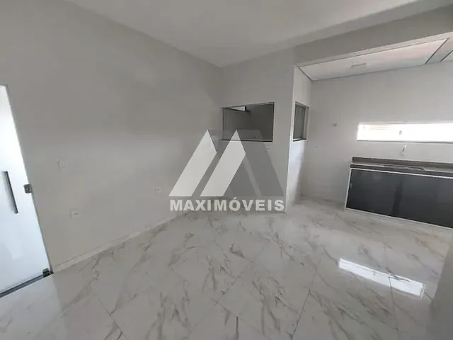 Apartamento 1 quarto e 1 banheiro, para alugar, no bairro Centro em Araçuaí
