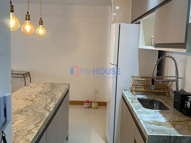 Apartamento 2 quartos e 2 banheiros, para alugar, no bairro Nossa Senhora da Vitória em Ilhéus
