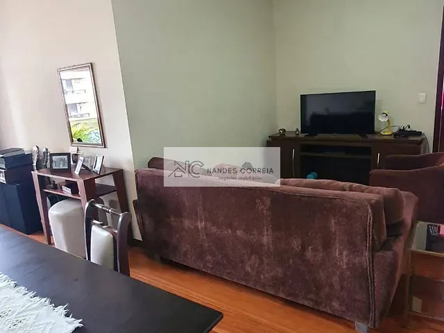Apartamento com 149m² 3 quartos e 2 banheiros, à venda, no bairro Vila Fujita em Londrina