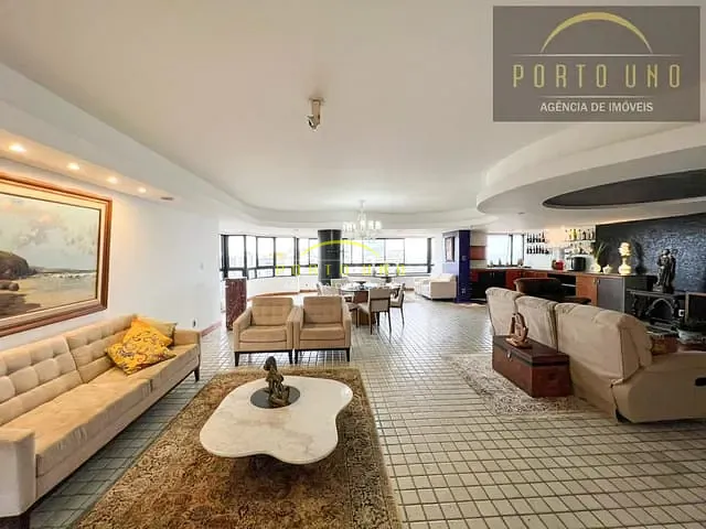 Apartamento com 325m² 4 quartos e 4 banheiros, à venda, no bairro Rio Vermelho em Salvador