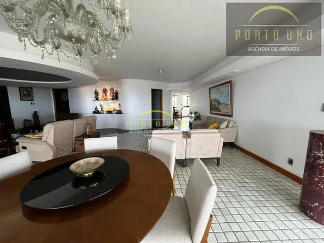 Apartamento com 325m² 4 quartos e 4 banheiros, à venda, no bairro Rio Vermelho em Salvador