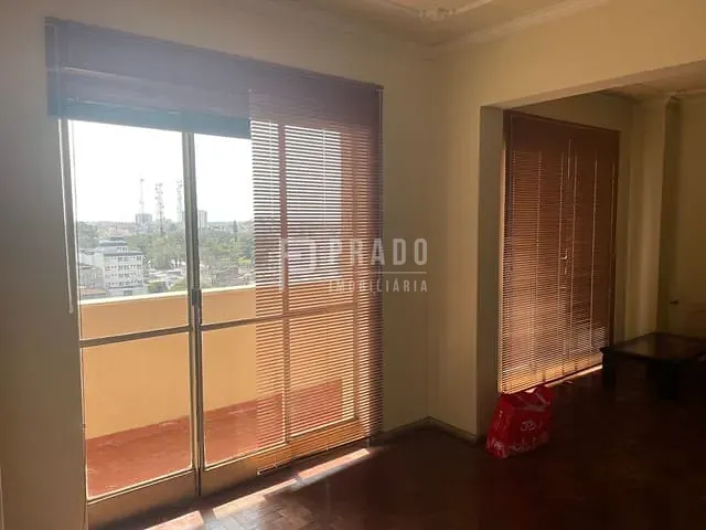 Apartamento com 137m² 3 quartos e 2 banheiros, à venda, no bairro Centro em Pelotas