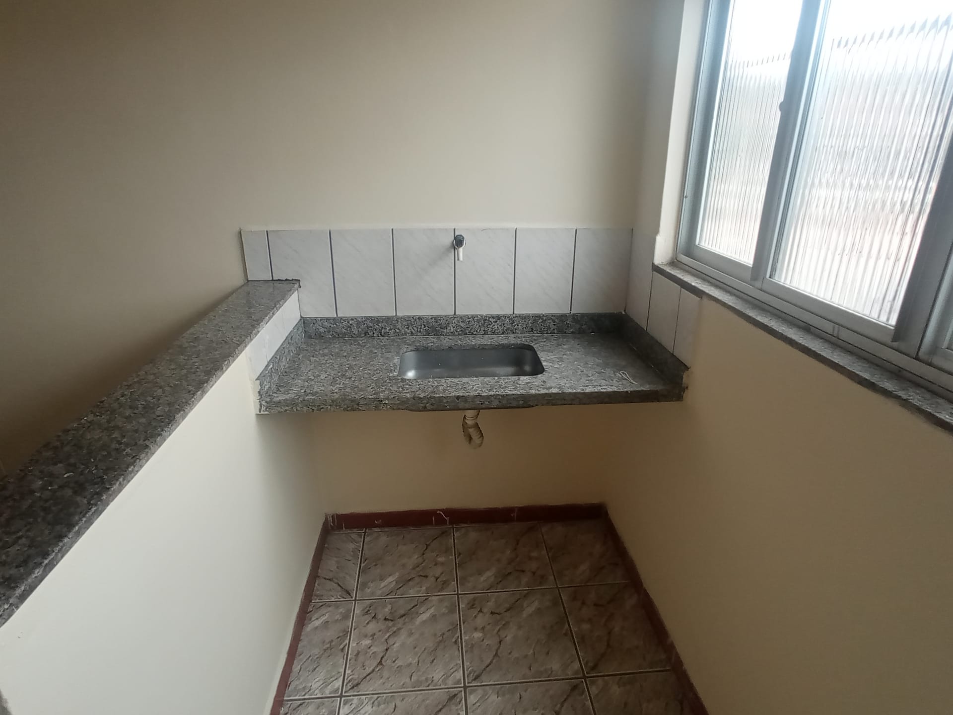 Apartamento para Locação 1 Quarto, 25M², Centro, RIO POMBA - MG - foto 6