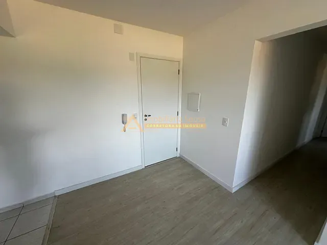 Apartamento com 53m² 2 quartos e 1 banheiro, para alugar, no bairro Santa Gertrudes em Jundiaí