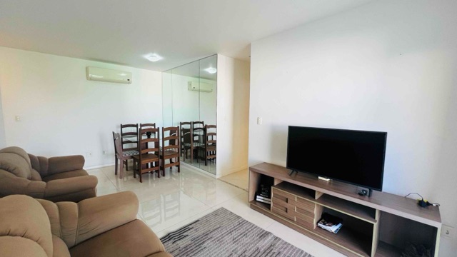 Apartamento 2 quartos e 2 banheiros, à venda, no bairro Centro em Cabo Frio