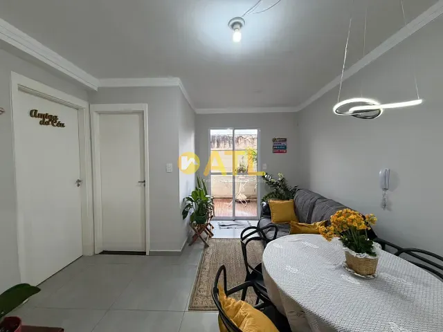 Apartamento 2 quartos e 1 banheiro, à venda, no bairro Vila São Luiz em Ourinhos