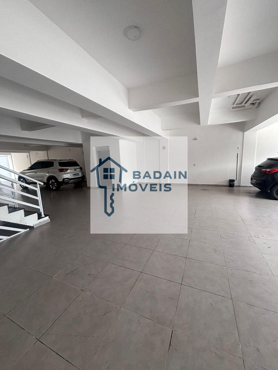 Apartamento à venda com 2 quartos, 100m² - Foto 7