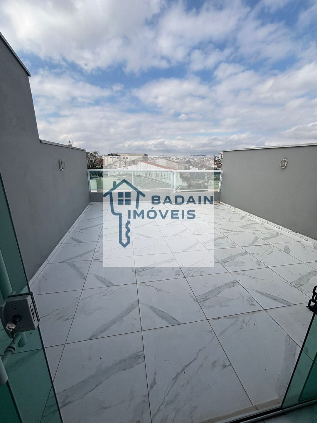 Apartamento à venda com 2 quartos, 100m² - Foto 23
