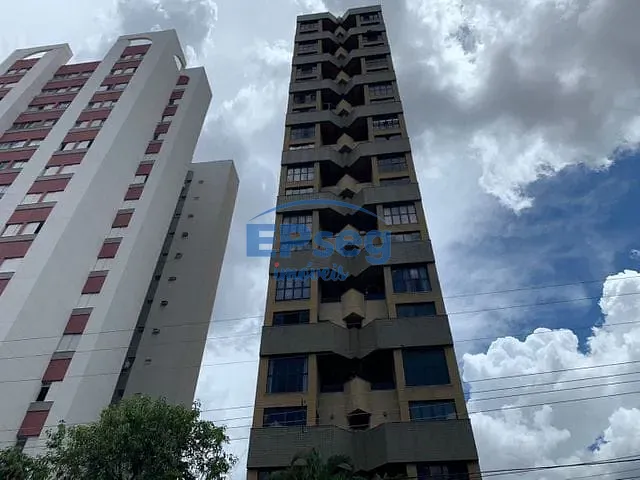 Apartamento 1 quarto e 2 banheiros, à venda, no bairro Centro em Londrina