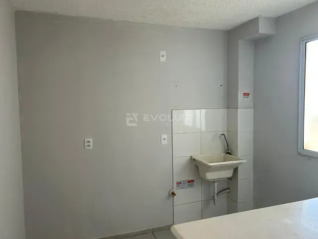 Apartamento 2 quartos e 1 banheiro, para alugar, no bairro Zona Industrial Pedro Abrão em Goiânia