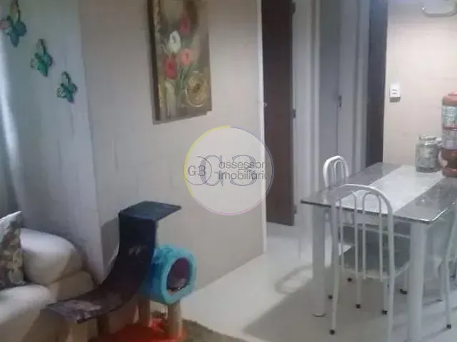 Apartamento 2 quartos e 1 banheiro, à venda, no bairro Areal em Pelotas