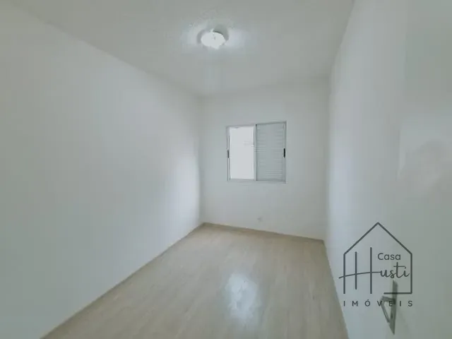 Apartamento 2 quartos e 1 banheiro, à venda, no bairro Jardim Petrópolis em Cotia