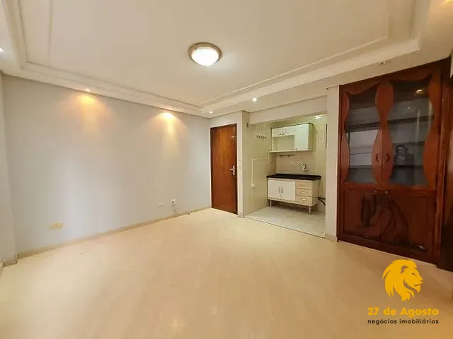 Apartamento com 100m² 3 quartos e 1 banheiro, para alugar, no bairro Vila Gomes Cardim em São Paulo