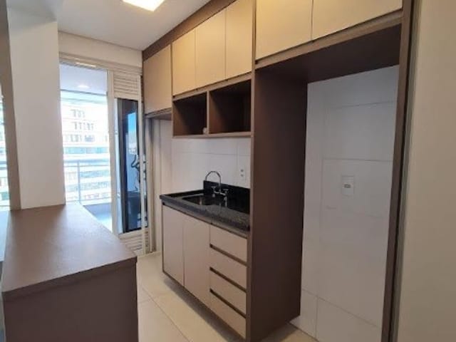 Apartamento 2 quartos e 2 banheiros, para alugar, no bairro Dezoito do Forte Empresarial/Alphaville. em Barueri
