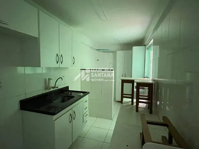 Apartamento com 70m² 2 quartos e 1 banheiro, para alugar, no bairro Candeias em Vitória da Conquista