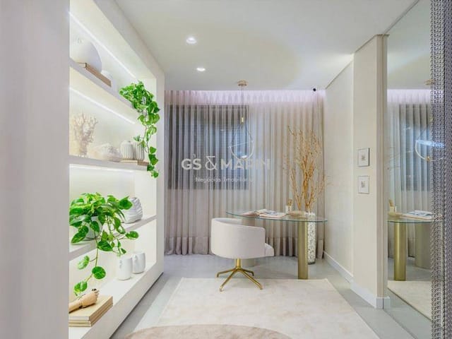 Apartamento com 237m² 3 quartos e 4 banheiros, à venda, no bairro Jardim São Jorge em Londrina