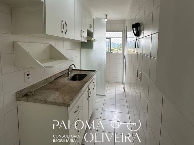 Apartamento 3 quartos e 2 banheiros, para alugar, no bairro Jacarepaguá em Rio de Janeiro