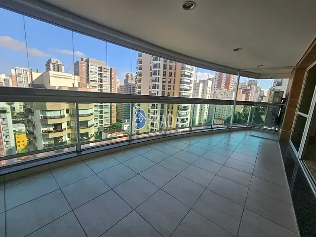 Apartamento com 220m² 3 quartos e 5 banheiros, à venda, no bairro Perdizes em São Paulo