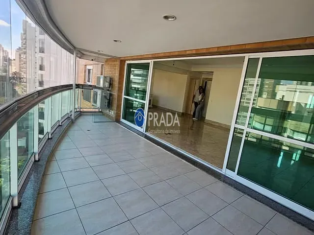 Apartamento com 220m² 3 quartos e 5 banheiros, à venda, no bairro Perdizes em São Paulo