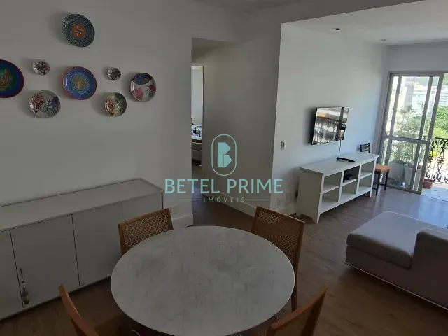 Apartamento com 78m² 2 quartos e 1 banheiro, para alugar, no bairro Leblon em Rio de Janeiro