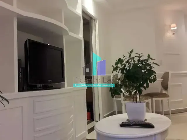 Apartamento 1 quarto e 1 banheiro, para alugar, no bairro MOEMA em São Paulo