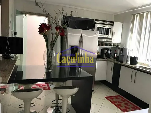 Apartamento à venda, no bairro Jardim Belvedere em Volta Redonda