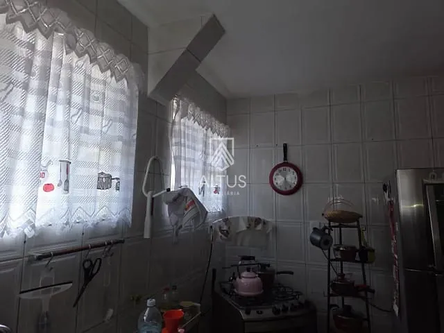 Apartamento 3 quartos e 1 banheiro, para alugar, no bairro Rio Vermelho em Salvador