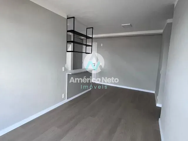 Apartamento 2 quartos e 2 banheiros, para alugar, no bairro Jardim em Santo André