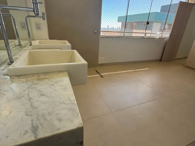 Apartamento 4 quartos e 5 banheiros, para alugar, no bairro Plano Diretor Sul em Palmas