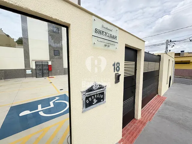 Apartamento 2 quartos e 1 banheiro, à venda, no bairro Mangueiras (Barreiro) em Belo Horizonte