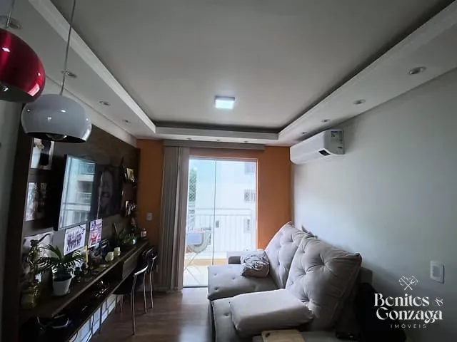 Apartamento com 51m² 2 quartos e 1 banheiro, à venda, no bairro Cidade Universitária em Maringá